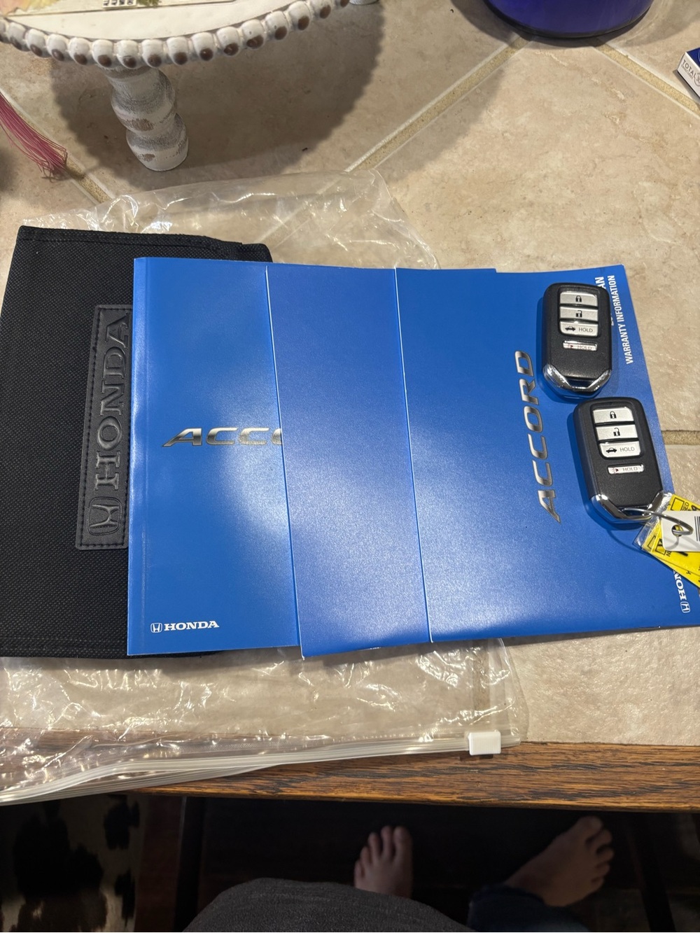 2019 Honda Accord Owner's Manual & Key Fob Set